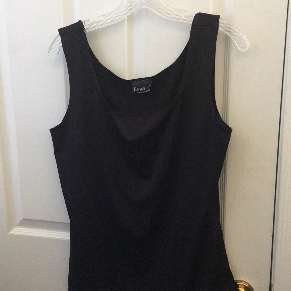 FINAL MARKDOWN Ladies rayna z tank top large